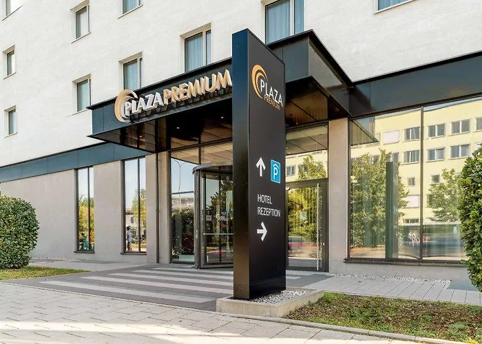 Plaza Premium Munchen